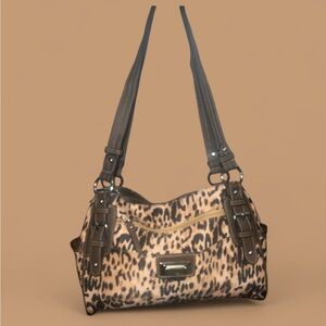Elegant Leopard Print Shoulder Bag with Dark Brown Accents